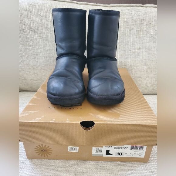 Ugg Leather Classic Short Water Resistant Boot Sz 10 - Picture 5 of 15